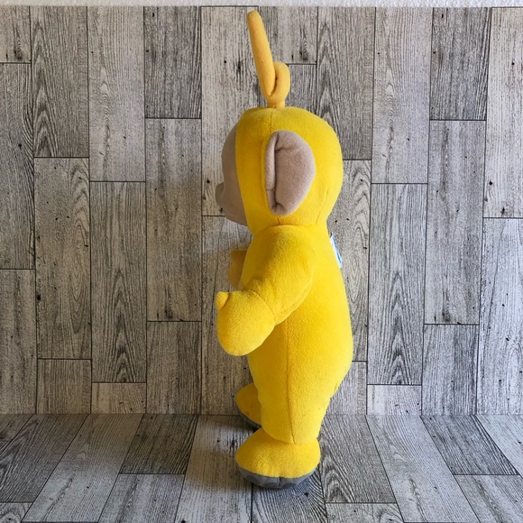 Eden - Vintage 1998 Teletubbies Laa Laa Yellow Plush Doll Flocked Face - Picture 5 of 9